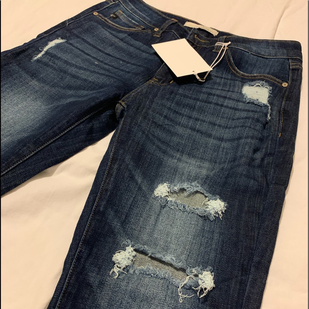 Dark Wash WorldWide Distressed Skinny Jean